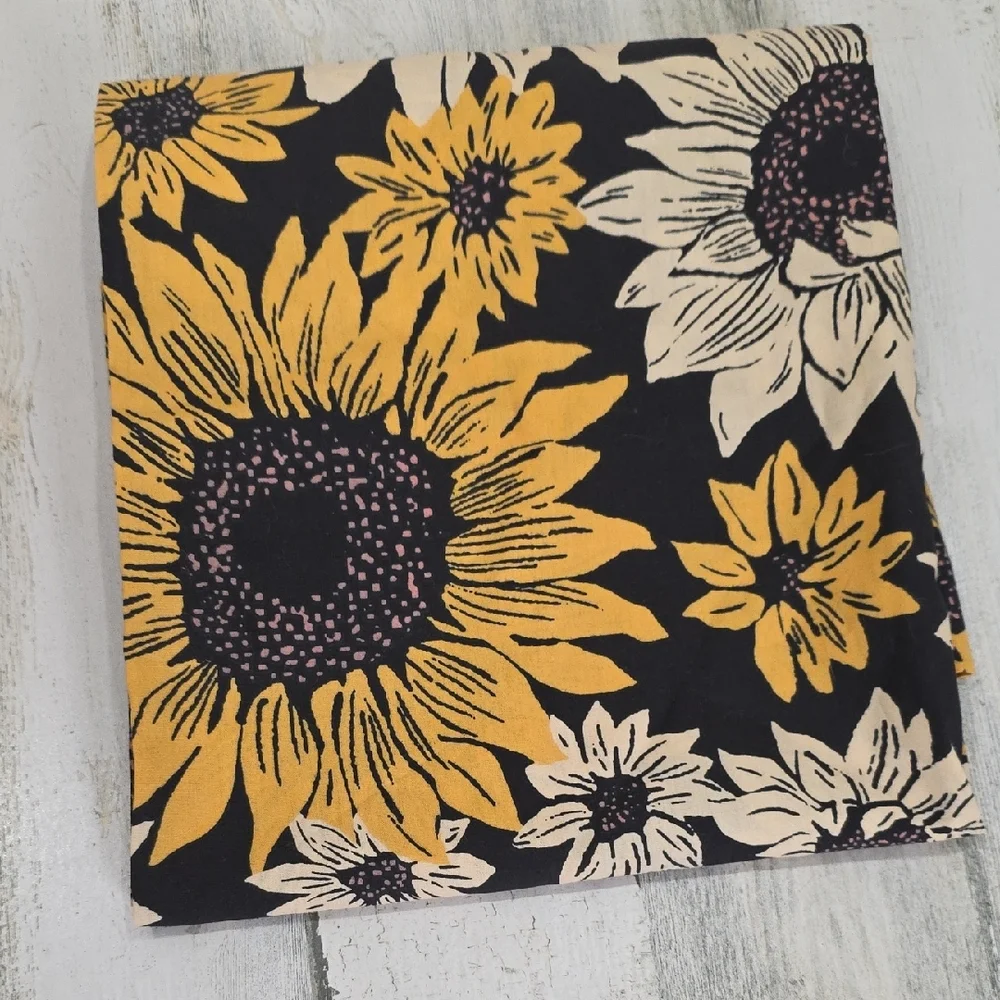 Urban Outfitters Sunflower Black Background Duvet Cover Twin XL One Pillow Case